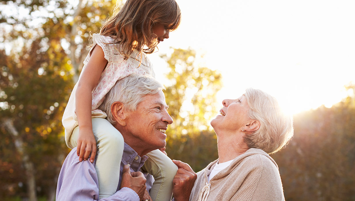 Grandparents-with-grandchild_1232x700